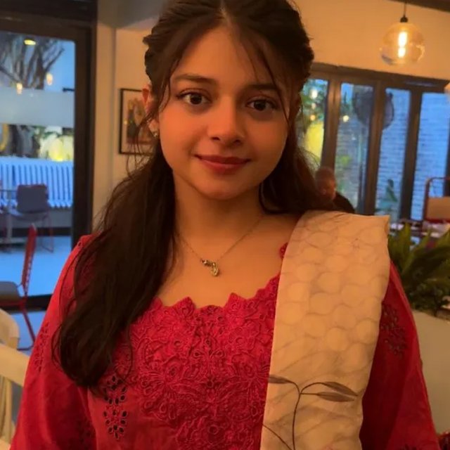 Sara Adil